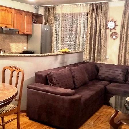 Apartment K. Gamsakhurdia St. Batumi Eksteriør billede